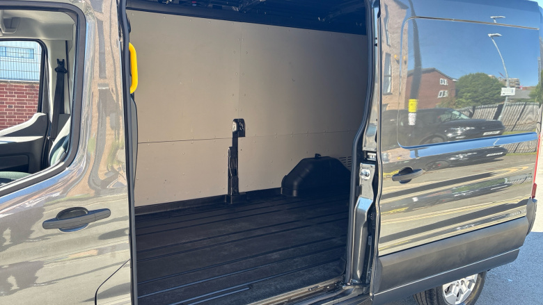 Ford Transit 350 L3 Diesel Fwd 2.0 EcoBlue 165ps H2 Limited Van Auto [Nav]